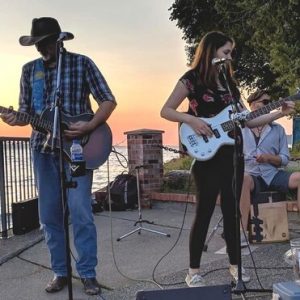 Live music at the Winery - Paper Moon